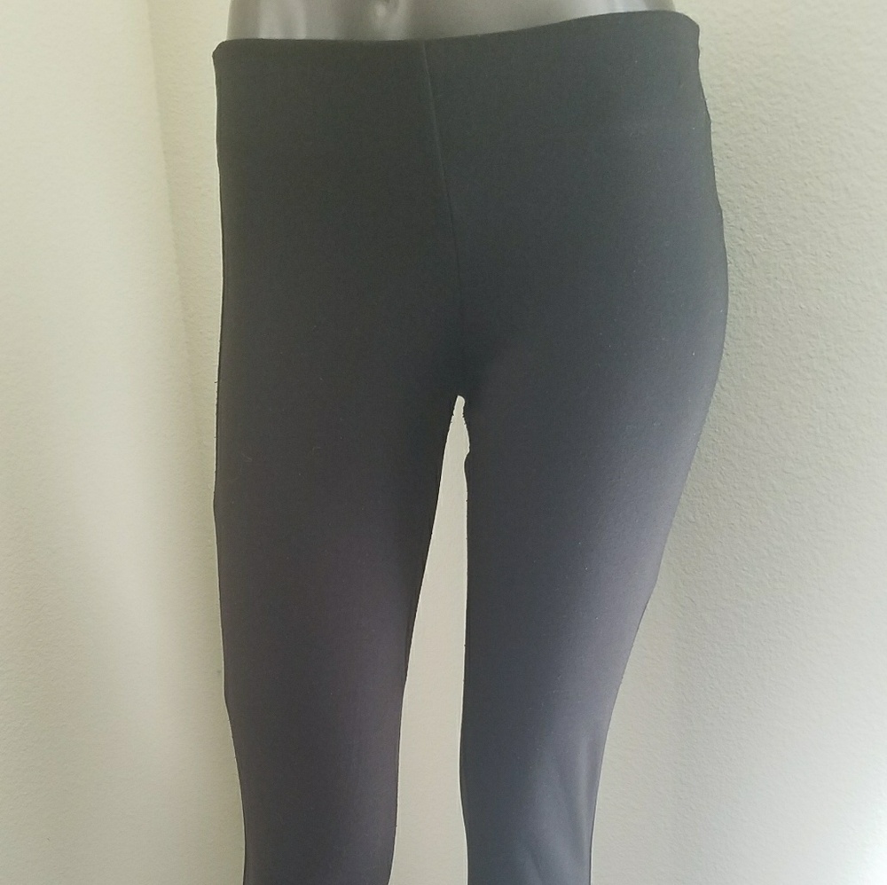 New York and Company black leggings